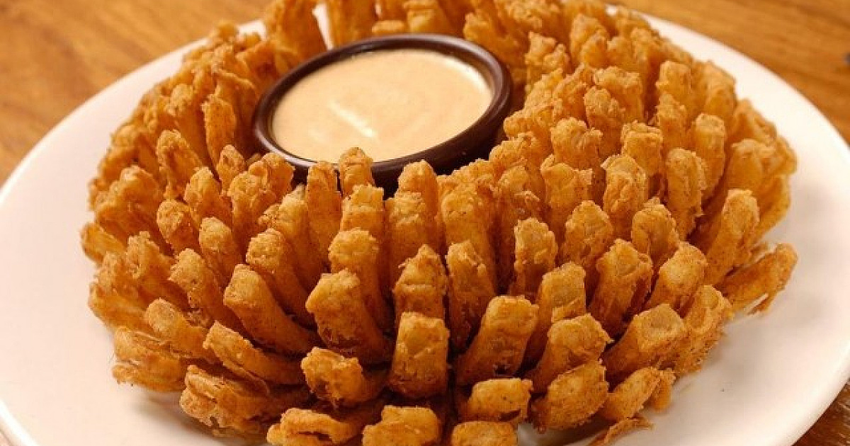 Outback promove a 16ª edição do Bloomin’ Day em parceria com a Make-A-Wish Brasil