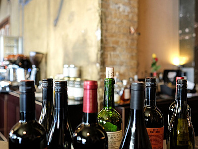 Dia Nacional do Vinho: saiba como apreciar o seu tipo favorito