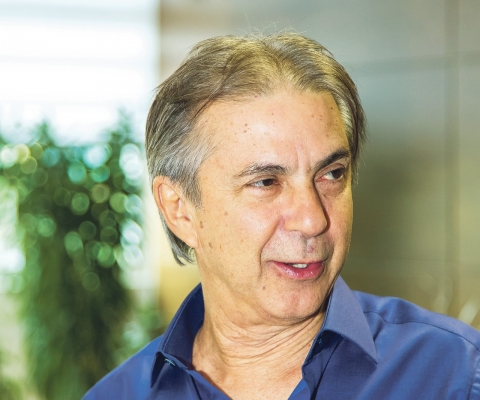 STF suspende exoneração de quase 2 mil comissionados