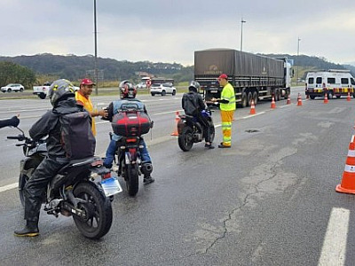 CCR ViaOeste realiza ações educativas para motociclistas na Castello Branco
