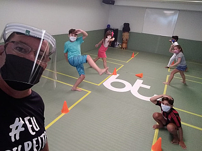 Saiba quais são os benefícios e a importância da atividade física no desenvolvimento escolar