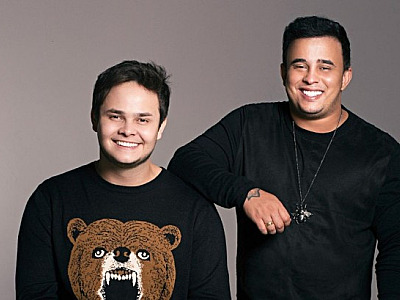 Sertanejo Kauan compra mansão em Alphaville por R$ 6,5 milhões