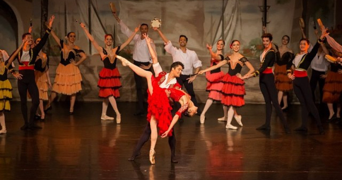 Cia Paulista de Dança apresenta ballet clássico "Dom Quixote" na Praça das Artes de Barueri