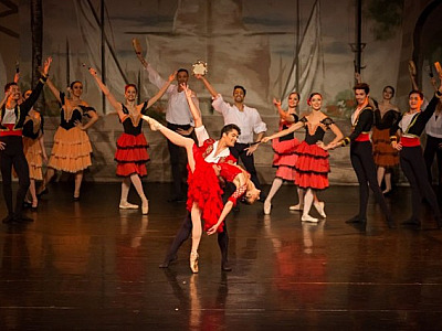 Cia Paulista de Dança apresenta ballet clássico "Dom Quixote" na Praça das Artes de Barueri