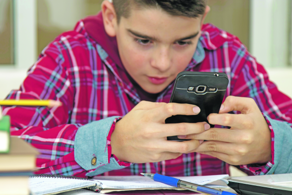 Sala de aula invertida: Smartphones como instrumento educativo
