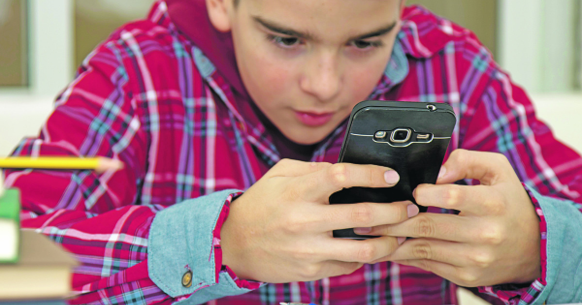 Sala de aula invertida: Smartphones como instrumento educativo