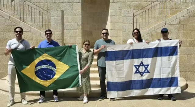 Após escalada de conflito no Irã, comitiva de autoridades brasileiras tem voo cancelado a Israel