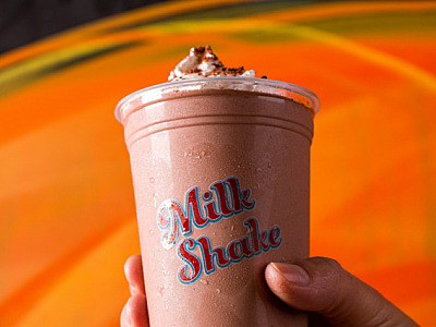 Jeronimo Burger anuncia sobremesas em parceria com Oreo