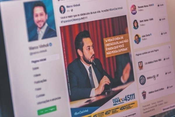 Candidatos desembolsaram R$42,7 mil para impulsionar