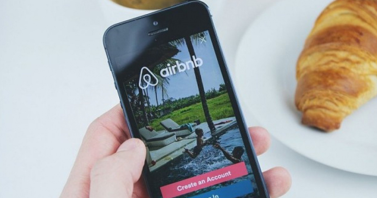 Projeto quer regulamentar estadias curtas por plataformas como Airbnb