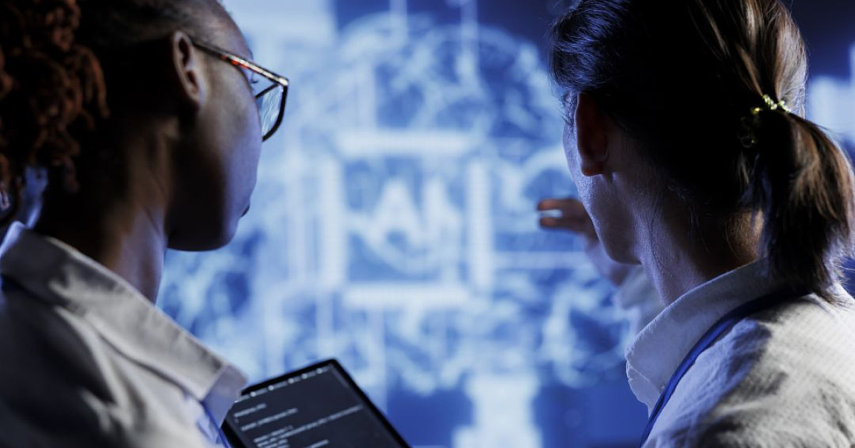 Número de empresas industriais que usam IA cresce 163% em dois anos