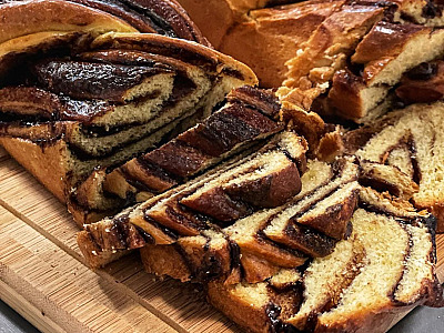Le Pain Quotidien aposta em babka de chocolate para a Páscoa