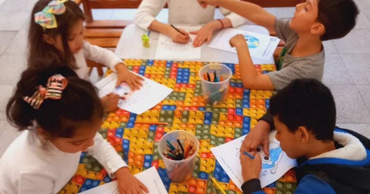 Alpha Square Mall terá oficina de balão junino