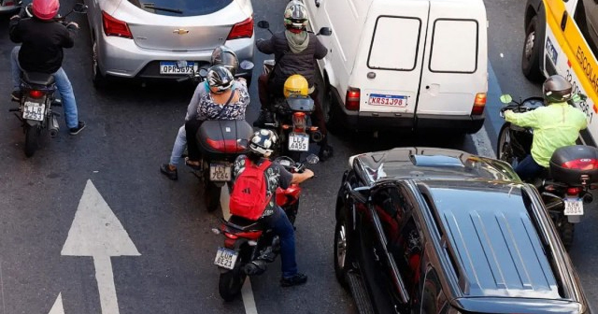 Para reduzir acidentes, Ecovias Raposo Castello realiza ação com motociclistas na sexta (15) em Baru