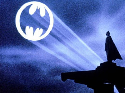 Cinemark traz combo de pipoca Bat-Sinal ao Brasil