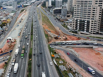 Novo viaduto da Castello Branco é liberado no trevo de Barueri