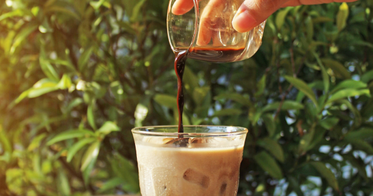 4 receitas de café gelado para se refrescar no verão