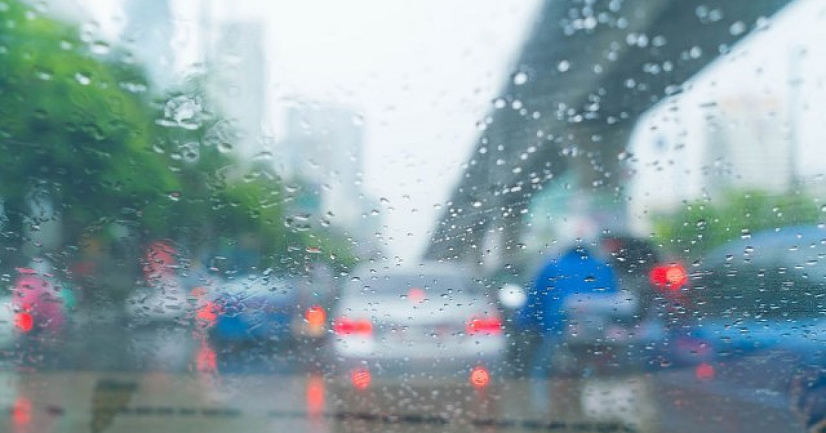 Defesa Civil emite alerta para fortes chuvas na Região Metropolitana até domingo (2)