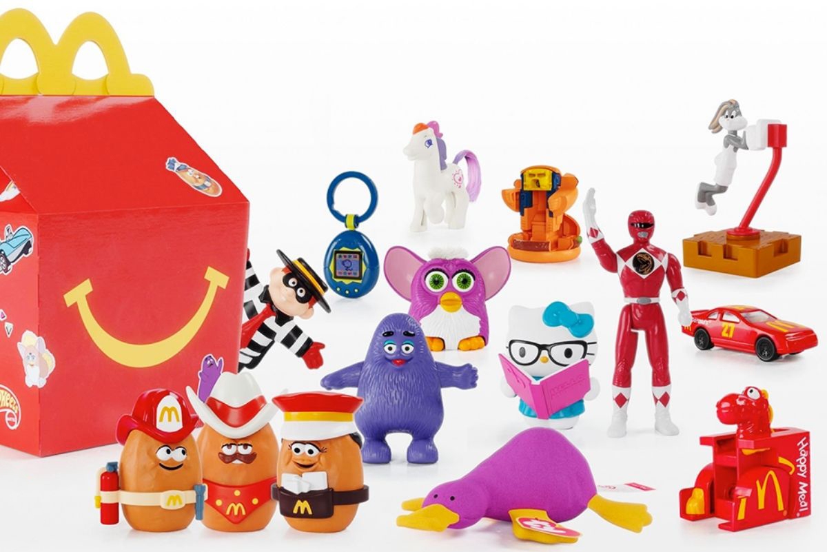 40 anos do McLanche Feliz traz de volta brindes icônicos