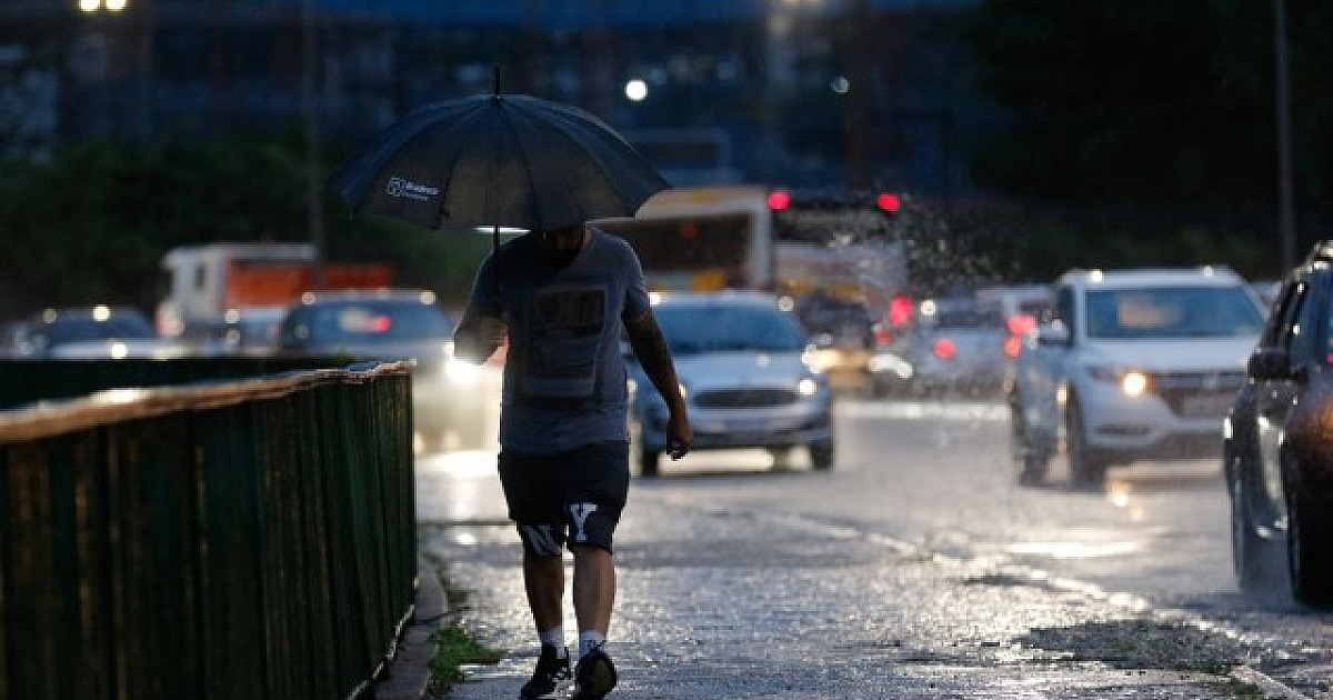 Defesa Civil emite alerta para chuva forte na Região Metropolitana a partir desta sexta-feira (8)