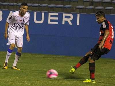 Oeste só empata e cai para sexto; Guarani goleia Audax