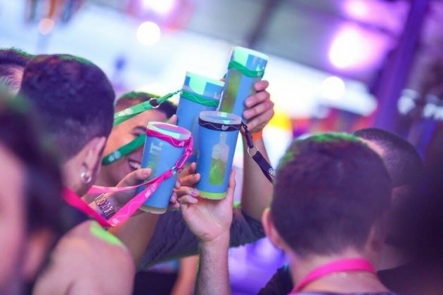 ‘Meu Copo Eco’ combate descartáveis em grandes eventos