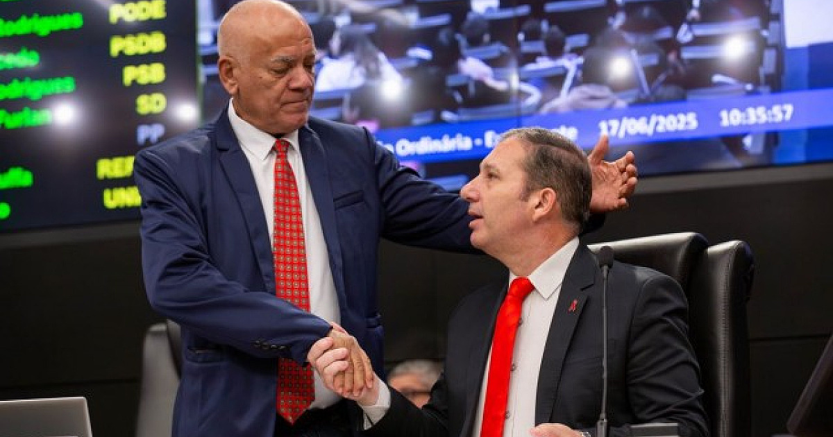 Câmaras de Barueri e Santana de Parnaíba custaram R$104,7 milhões aos cofres públicos