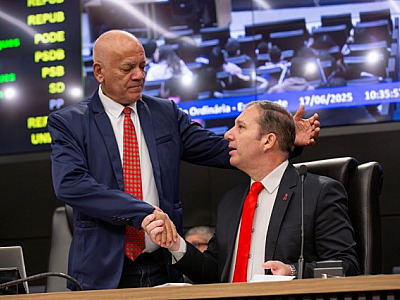 Câmaras de Barueri e Santana de Parnaíba custaram R$104,7 milhões aos cofres públicos