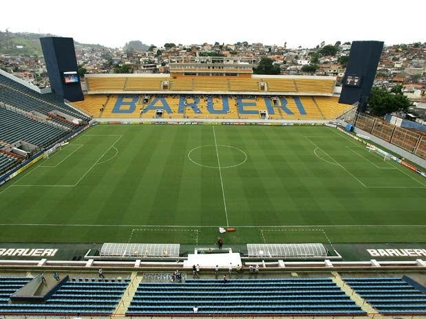 Casos suspeitos de coronavírus mais que triplicam em Barueri em uma semana