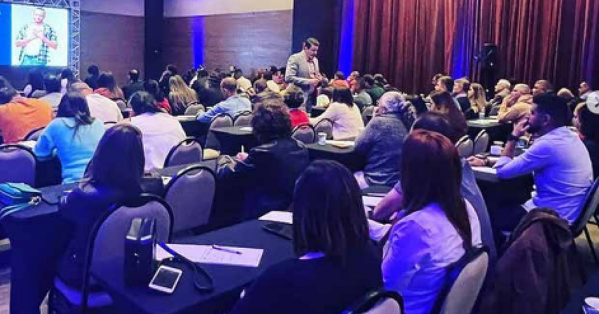 ‘Grupo está tentando fazer Elvis candidato’, diz Cezar sobre 2024