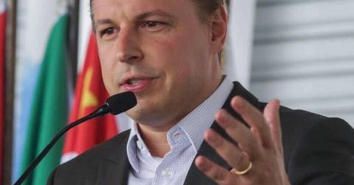 Igor deixa presidência do Podemos, mas diz que apoiará Sergio Moro