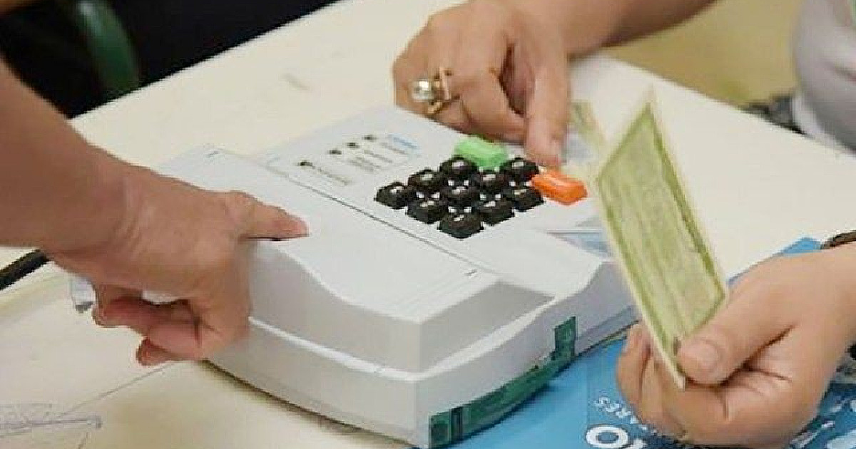 Dez mil mesários devem ajudar no 1º turno das eleições