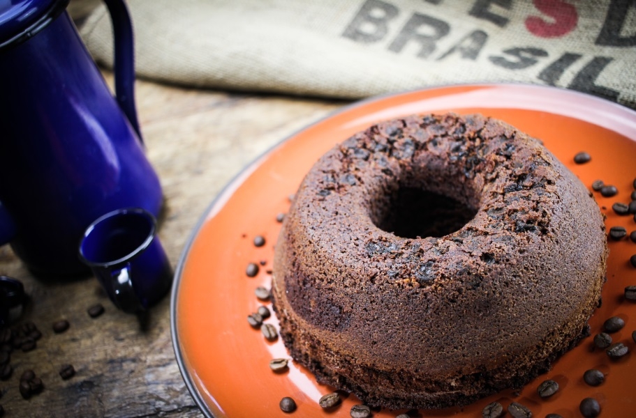 3 receitas de bolo de vó para confortar e sair do tédio durante a quarentena