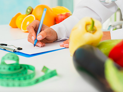 Morador de Alphaville faz denúncia sobre médicos atuando como nutrólogos sem especialização