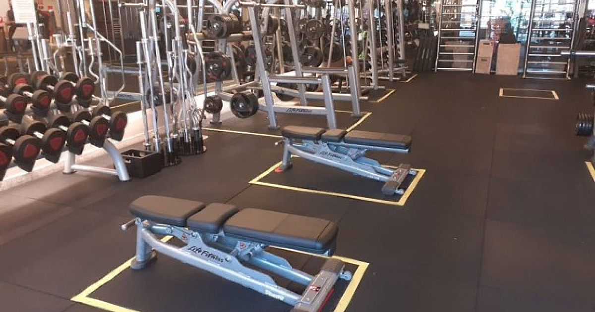 Com adoção de protocolos de saúde, academias reabrem nos municípios