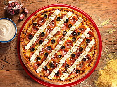 La Bianca e Pepperock voltam ao cardápio da Domino’s
