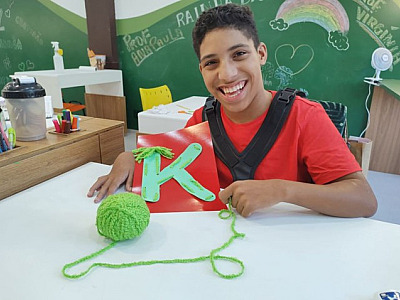 Rainha da Paz dá início a Campanha do Agasalho