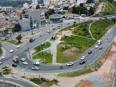 Viadutos no km 26 da Castello Branco serão parcialmente interditados até domingo (6)