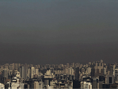 São Paulo pode ter ‘chuva preta’ causada por fumaça de incêndios no Pantanal