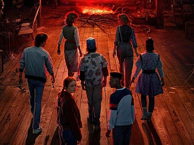 Netflix revela bastidores e novo elenco de Stranger Things