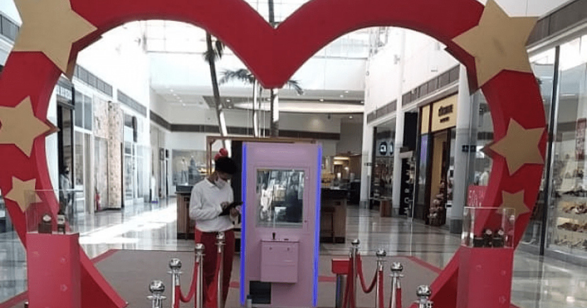 Shopping Tamboré celebra o Dia dos Namorados com Máquina de Prêmios