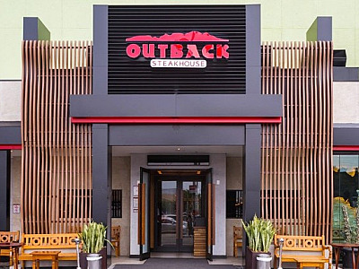 Outback passa a aceitar reserva online