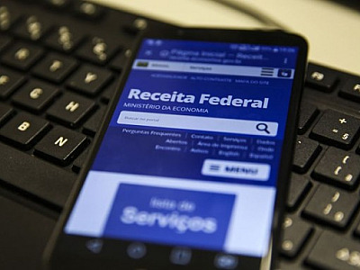 Receita Federal abre consulta a segundo lote de restituição do IR