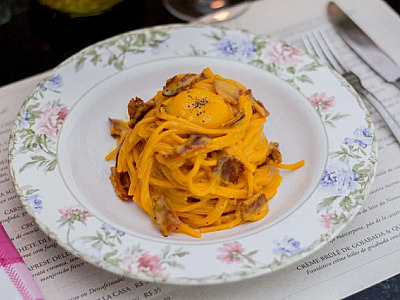 6 restaurantes para celebrar o Dia do Carbonara