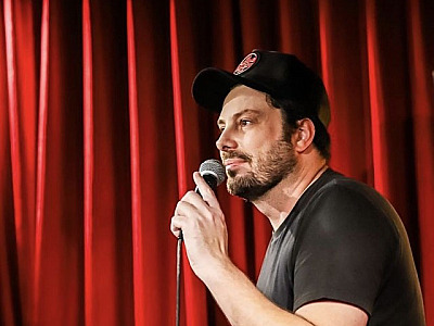 Arena de Eventos em Santana de  Parnaíba receberá show do humorista Danilo Gentili