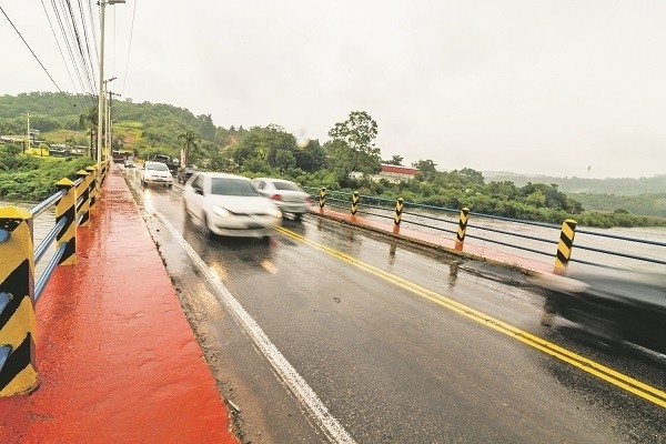 Licença da nova ponte de Parnaíba deve ser expedida em 30 dias