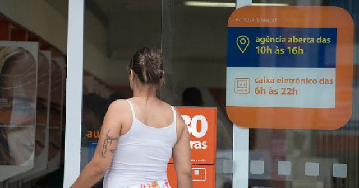 Confira o que abre e fecha no feriado da Sexta-feira Santa e Tiradentes