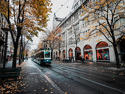 Suíça reabre as fronteiras para brasileiros vacinados a partir deste sábado (26)