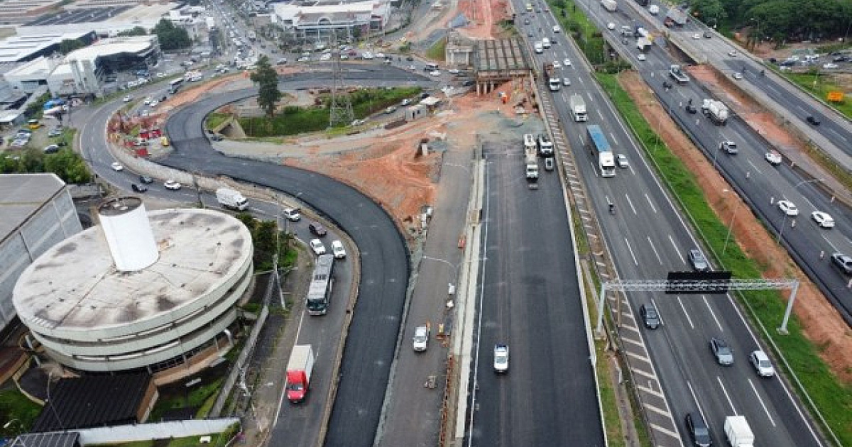 Trevo de Alphaville: CCR ViaOeste libera parcialmente alça de acesso sentido São Paulo