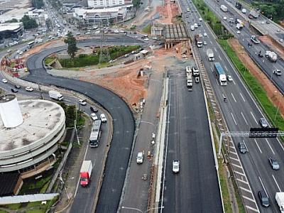 Trevo de Alphaville: CCR ViaOeste libera parcialmente alça de acesso sentido São Paulo